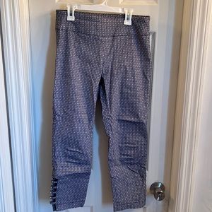 ✨CLOSET CLEAN OUT SALE: Capri Dress Pant